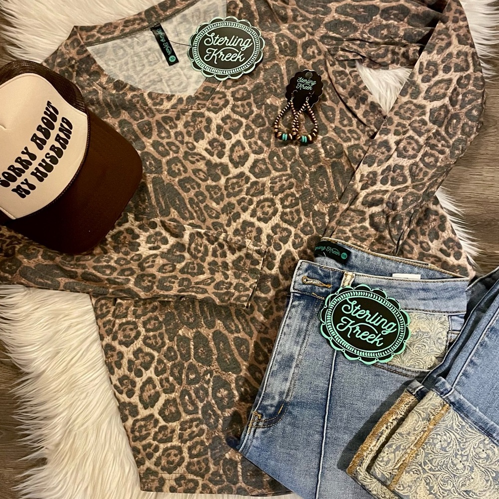 Sterling Kreek Cheetah Chic Leopard Print Long Sleeve Top